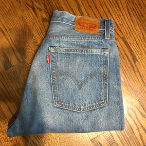Levi’s Wedgie Straight Fit Jeans